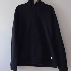 Zelos | woman’s sweater | size L